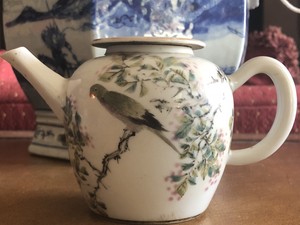 Chinese Porcelain Famille Rose Teapot