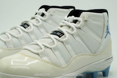 AIR JORDAN XI 11 RETRO CLEATS TD SIZE 8 WHITE BLUE COLUMBIA AO1561