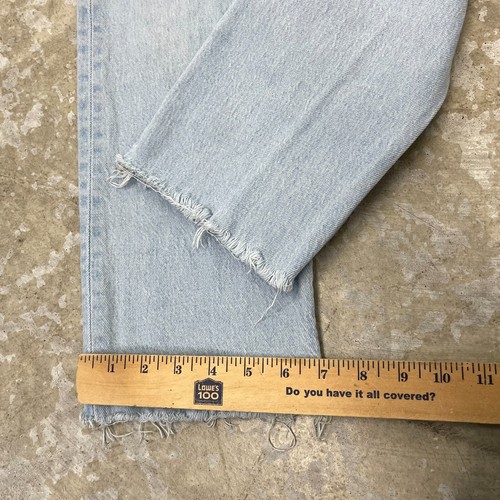 Levis 501 Jeans Womens 31 Pants Button Fly Light Ankle Denim Raw Hem Fits 31x26 - Picture 16 of 18