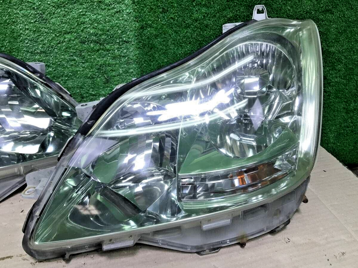 Toyota Crown 18 GRS180 GRS181 GRS182 Headlight Lights Lamps set