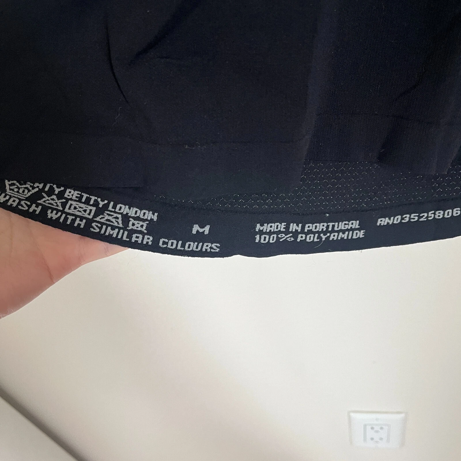 sweaty-betty athlete seamless workout tank-top