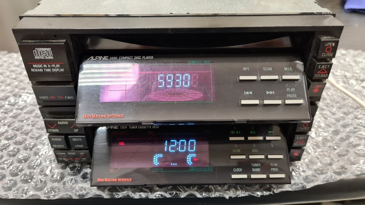 ALPINE 　TVE-T730 Alpine TVE-T730 In-Dash Monitor with Adjustables, RGB