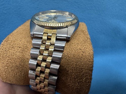 Seiko 5 Automatic 7009-3110 17 Jewels Vintage Men Watch For Parts - Picture 6 of 12