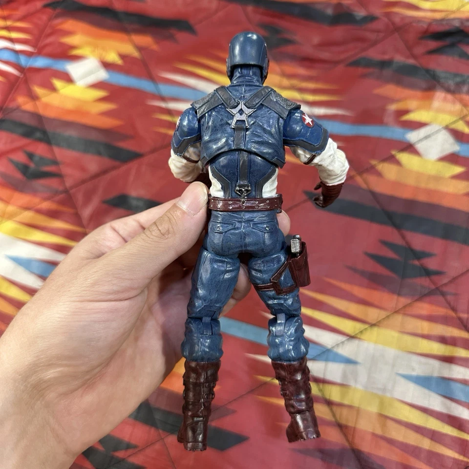 Figura de acción Marvel Diamond Select Capitán América 7" Primera película Vengador 2012 Foto 4 de 4