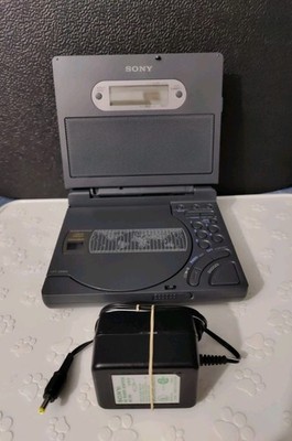 Vintage Sony ICF-CD2000 Travel  FM/AM Radio CD Alarm Clock stereo(Fast Shipping)