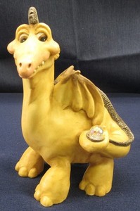 FANTASY DRAGON FIGURE 6" TALL WITH CRYSTAL ORB RESIN KRYSTONIA? BOWEN? ENGLAND