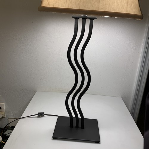 Postmodern Memphis Style Black WAVE WIGGLE LAMP by Alsy 1980s VINTAGE With SHADE - Picture 3 of 12