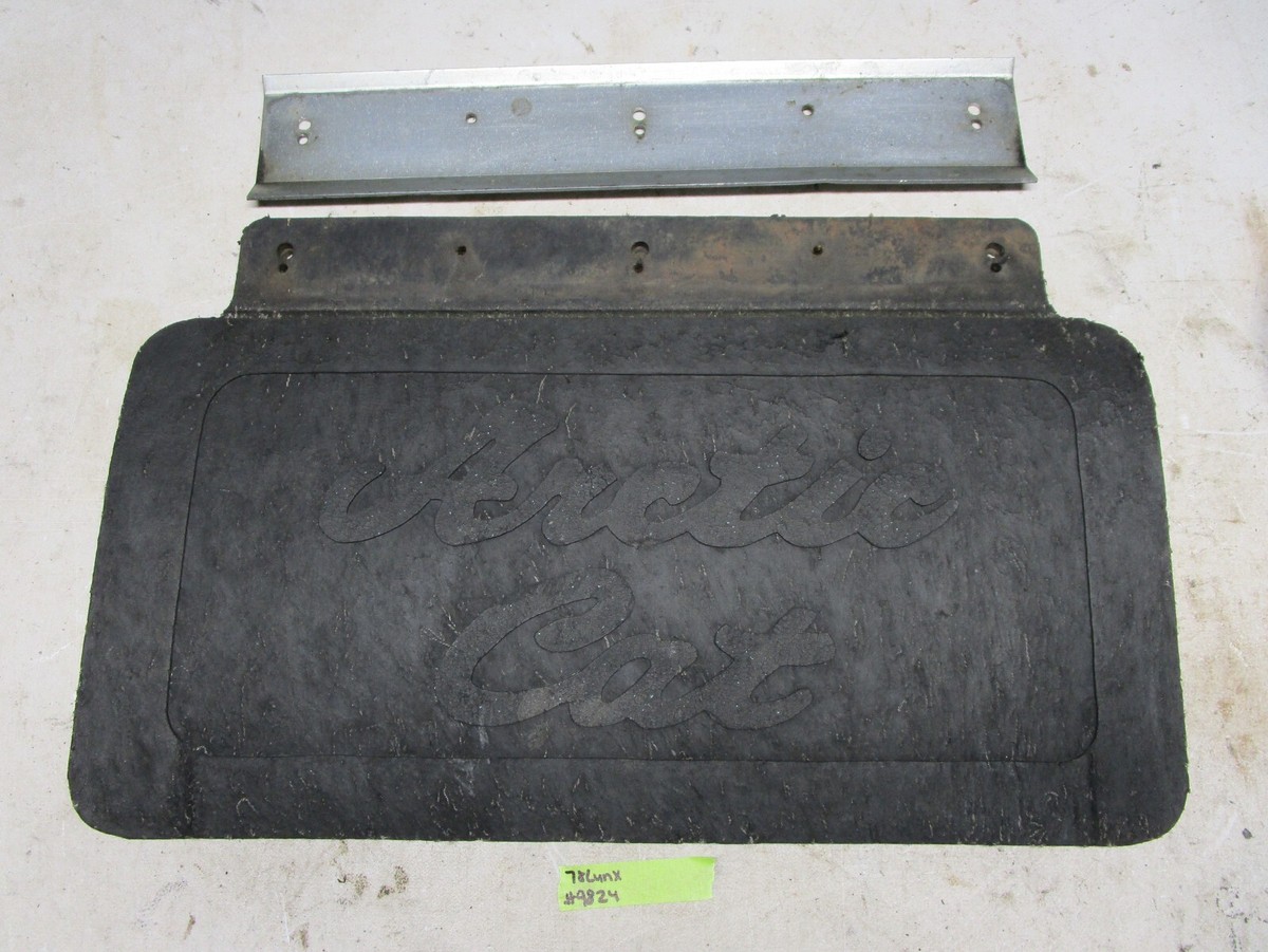 Vintage 1978 Arctic Cat Lynx 250 Single Snowmobile Snow Flap