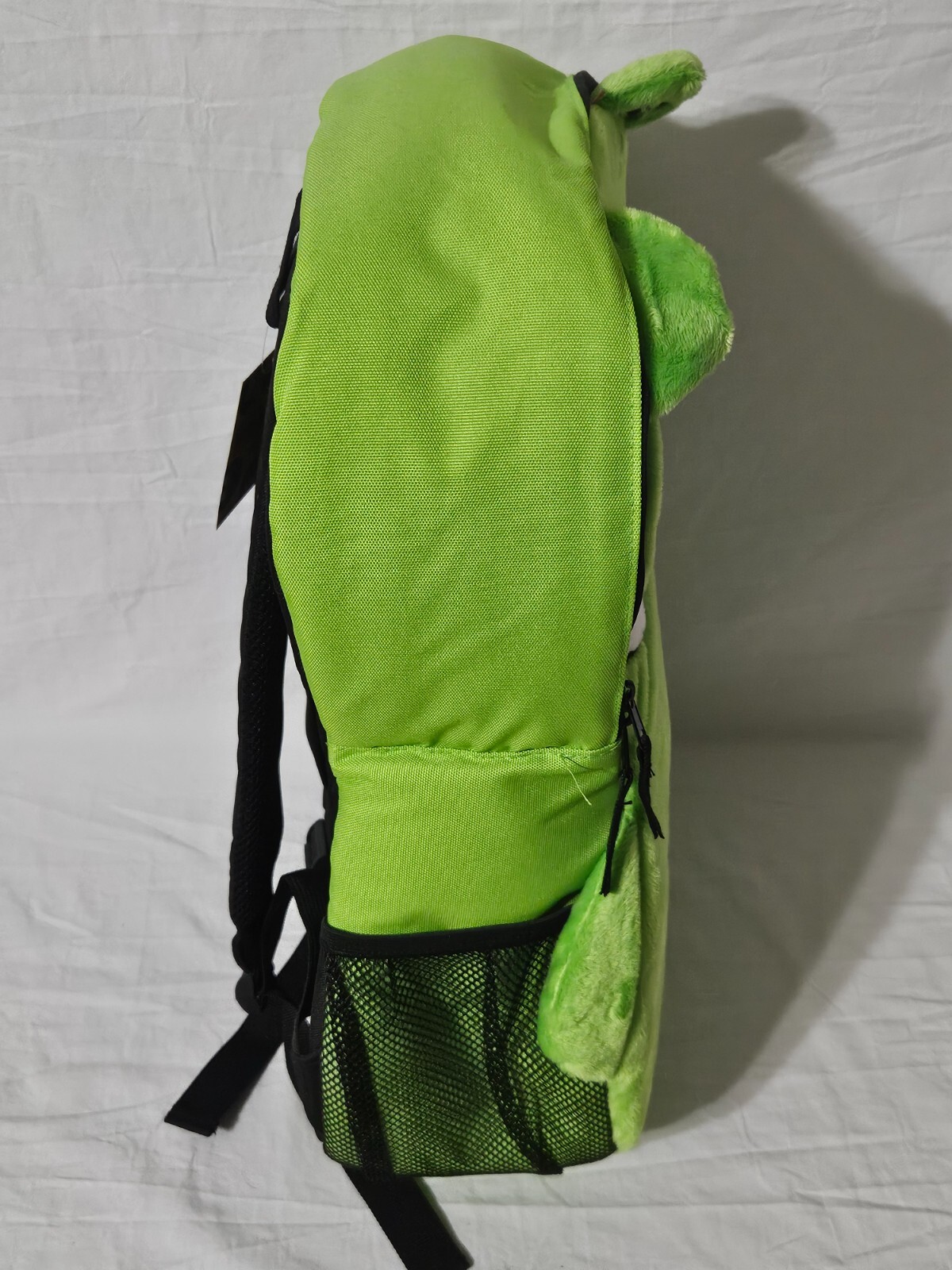 Kuchi Kopi Backpack w/tag. Bob's Burgers. Thinkgeek. eNotary