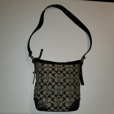 COACH CC SIGNATURE LOGO JACQUARD CROSSBODY HANDBAG NO. D0832 COACH CC SIGNATURE LOGO JACQUARD CROSSBODY HANDBAG NO. D0832