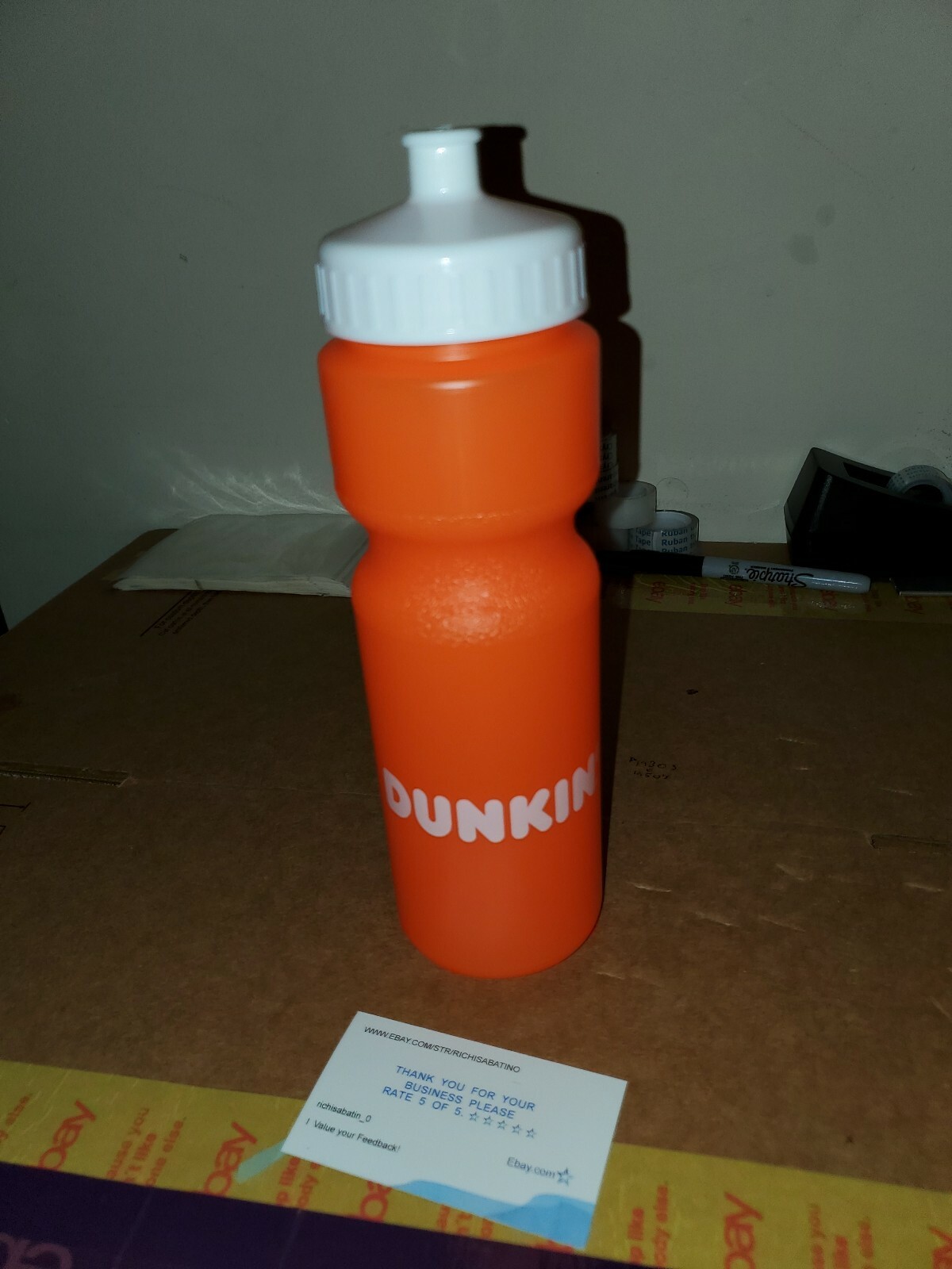 Dunkin Donuts BPA Free 20 OZ Sports Plastic Water Bottle RARE Dunkin