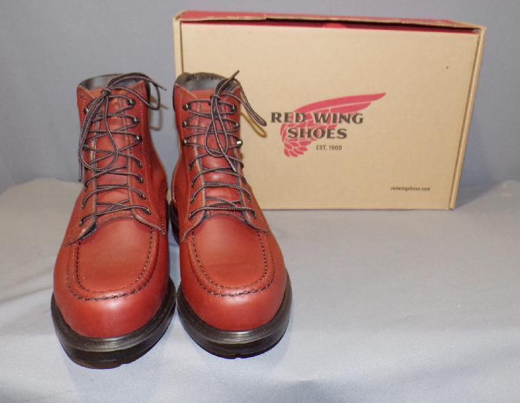 RED WING BOOTS SUPERSOLE RED MOC TOE 202 BOOT NEW IN BOX RED WING BOOTS SUPERSOLE RED MOC TOE 202 BOOT NEW IN BOX