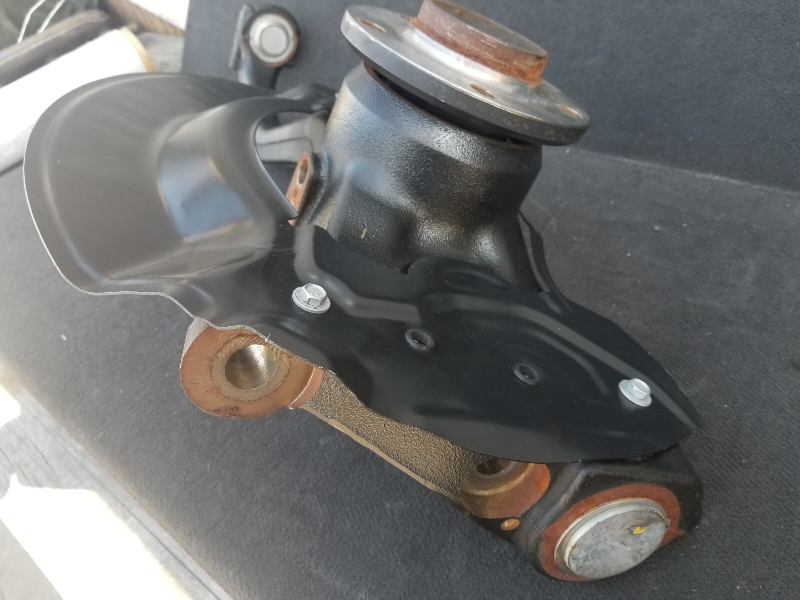 Rolls Royce Phantom RR1 Front Knuckle Hub Spindle Wheel Bearing Carrier Left OEM