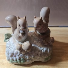 Vintage 1981 Otagiri Japan Squirrel Music Box...