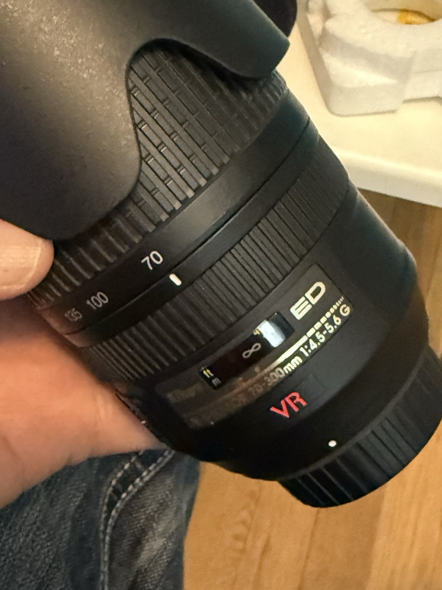 Nikon Af-S 70-300mm 1 4.5-5.6G Ed Vr Lens | eBay