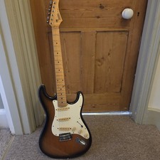 Chitarra Vintage Hohner Professional St57 St In Sunburst 1988 strat ottimo suonatore