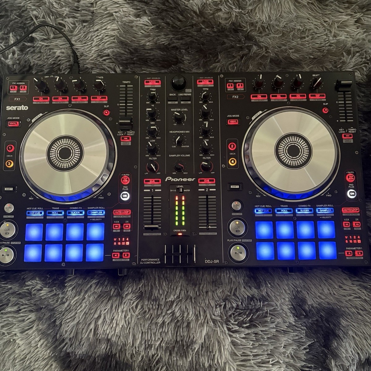 【ジャンク品】Pioneer DDJ-SR DJコントローラー Pioneer DJ DDJ-SR Black DJ Controller Performance 2-Channel