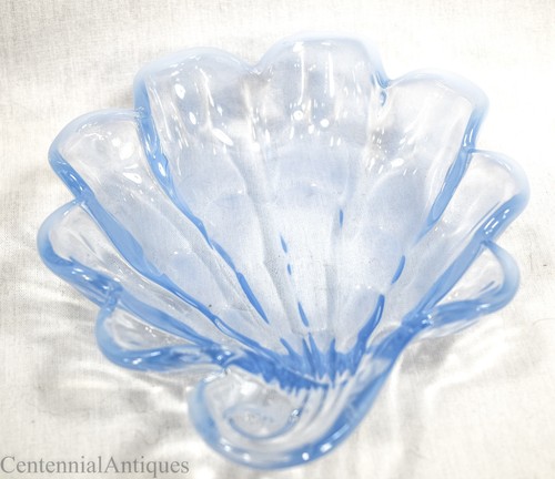 Duncan Miller - Blue Opalescent - Sanibel - Fruit Dish - 6.75" x 5.5" - Picture 6 of 6
