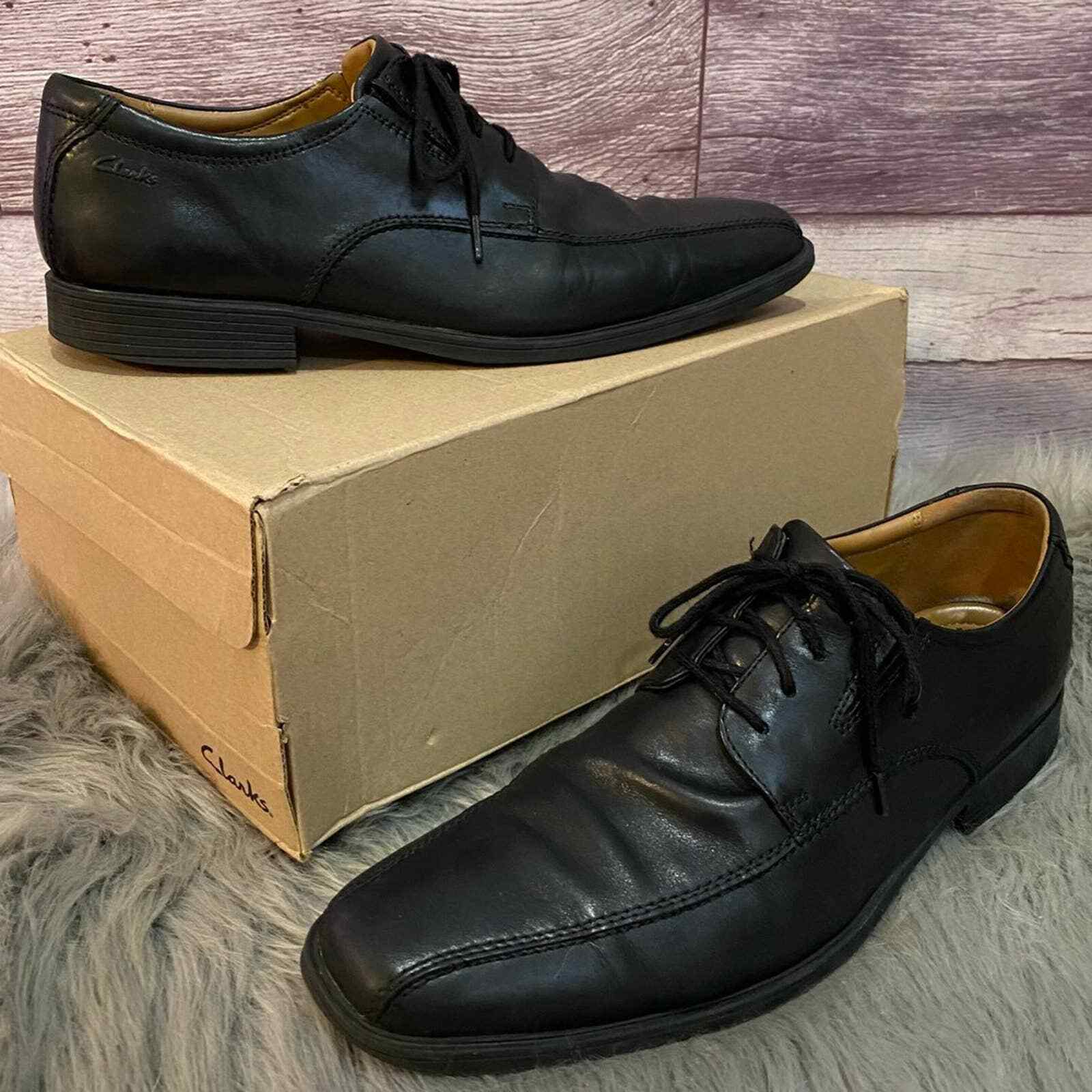 Clarks Collection Men's Black Tilden Oxford Dress Sho… Gem