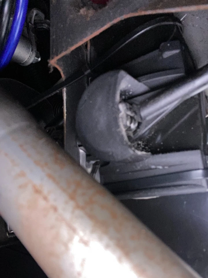 Clutch Master Cylinder Fix Clip for Nissan Qashqai / Juke - Image 4 of 4