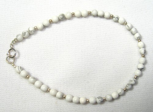 Lyn's Jewelry White Howlite 7", 7.5" or 8" Bracelet Silver or Gold - Picture 6 of 7