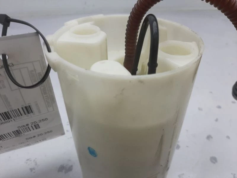 Conjunto de bomba de combustible para BMW X3 16117159604 04-06 Foto 4 de 4