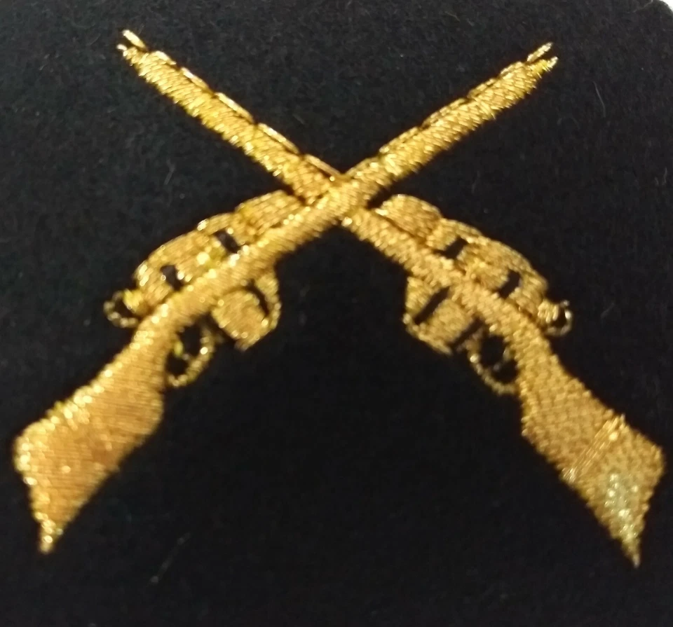 Genuine British Royal Marines Braided Qualification Marksman Badge SBS  ASPS33 - Image 3 of 3