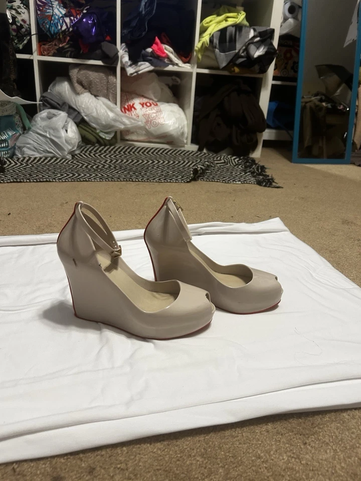 Melissa Womens Patchuli Beige Red Peep Toe Ankle Strap Wedge Platform Heels Sz 6 - Image 3 of 3