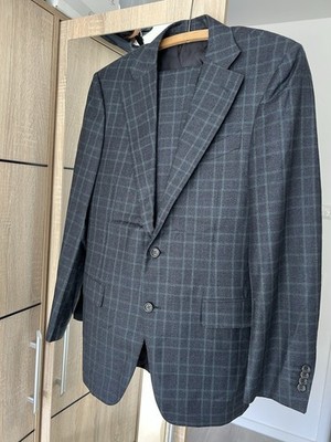 Wunderschöner Canali Anzug Größe 50
