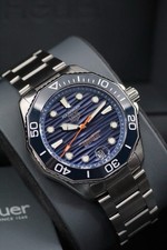 *** TAG HEUER AQUARACER 42 BLUE DIAL 2024 BOX AND PAPERS ***