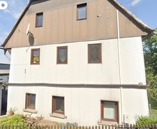 Sonderpreis! L&auml;ndl. Grundst&uuml;ck gro&szlig; mit Wohnhaus 2 bezugsfertige s.g. WE ab Juni