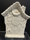 Vtg Pure White Ceramic Cuckoo Clock Wall Pocket/Planter California McCoy? 8 X 6"