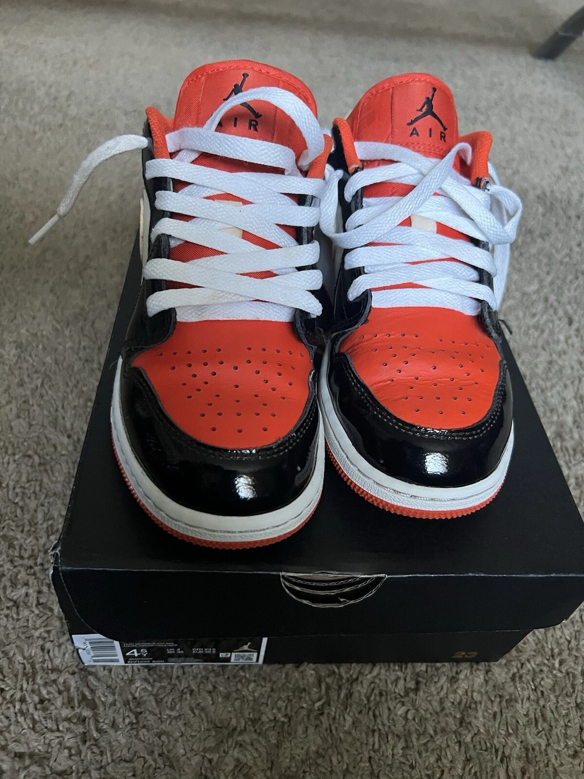 Jordan 1 Low SE (GS)