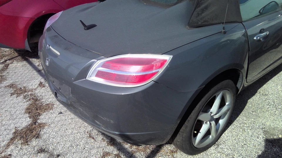 07-10 PANEL PUERTA PASAJERO DERECHO SATURNO SKY OEM Foto 4 de 4