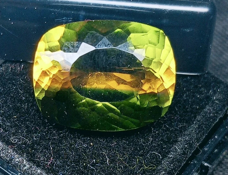 Cojín de turmalina bicolor corte 11-12 quilates piedra preciosa suelta natural certificada EGL Foto 2 de 4