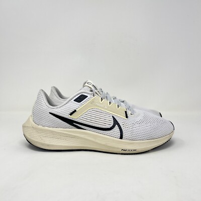 Nike Air Zoom Pegasus 40 Coconut Milk Athletic Shoes DV3854-100 Women's Size 9