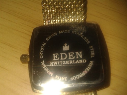 Schöne Vintage Goldton Unisex Eden Quarz 1 Juwelenuhr. Verpackt. (D23WB) - Bild 11 von 14
