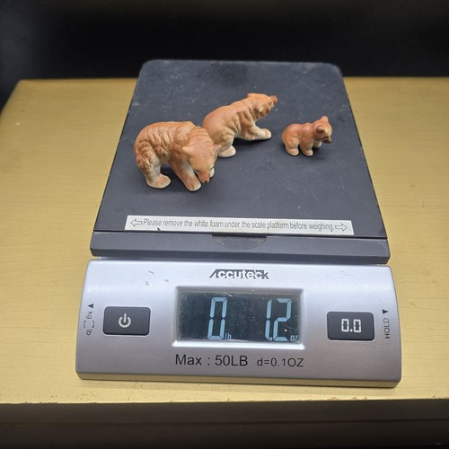 Vintage Miniatura Bone China Set di 3 statuine famiglia orso marrone ceramica - Foto 9 di 9