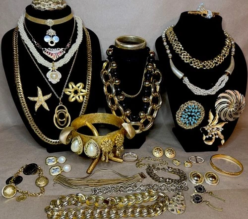Vintage Gold-Tone Jewelry Lot Napier Miriam Haskell Kenneth Lane Hobe  #003