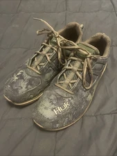 HUK ATTACK PERFORMANCE FISHING SHOES. Men’s Size 10. Green Camp