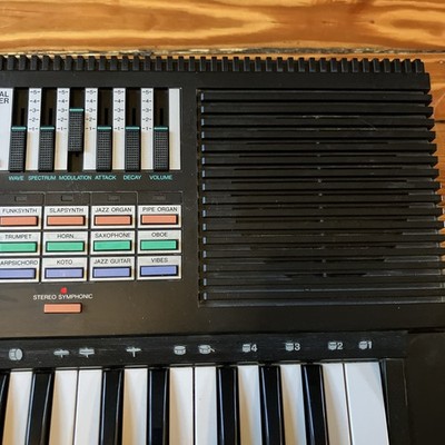 Vintage 1987 Yamaha PortaSound Pss-570 Keyboard Works Made in