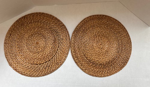 4-Rattan Wicker Cane Plate Chargers Boho Beach Farm 13” Outer -Dia- 8.25 Inset - Picture 6 of 9