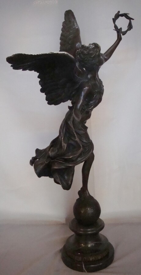 Picture 4 of 8