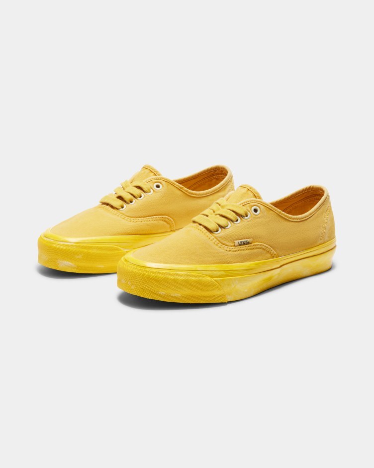 VN000CQA85W Vans Authentic Reissue 44 LX Dip Dye Lemon Chrome
