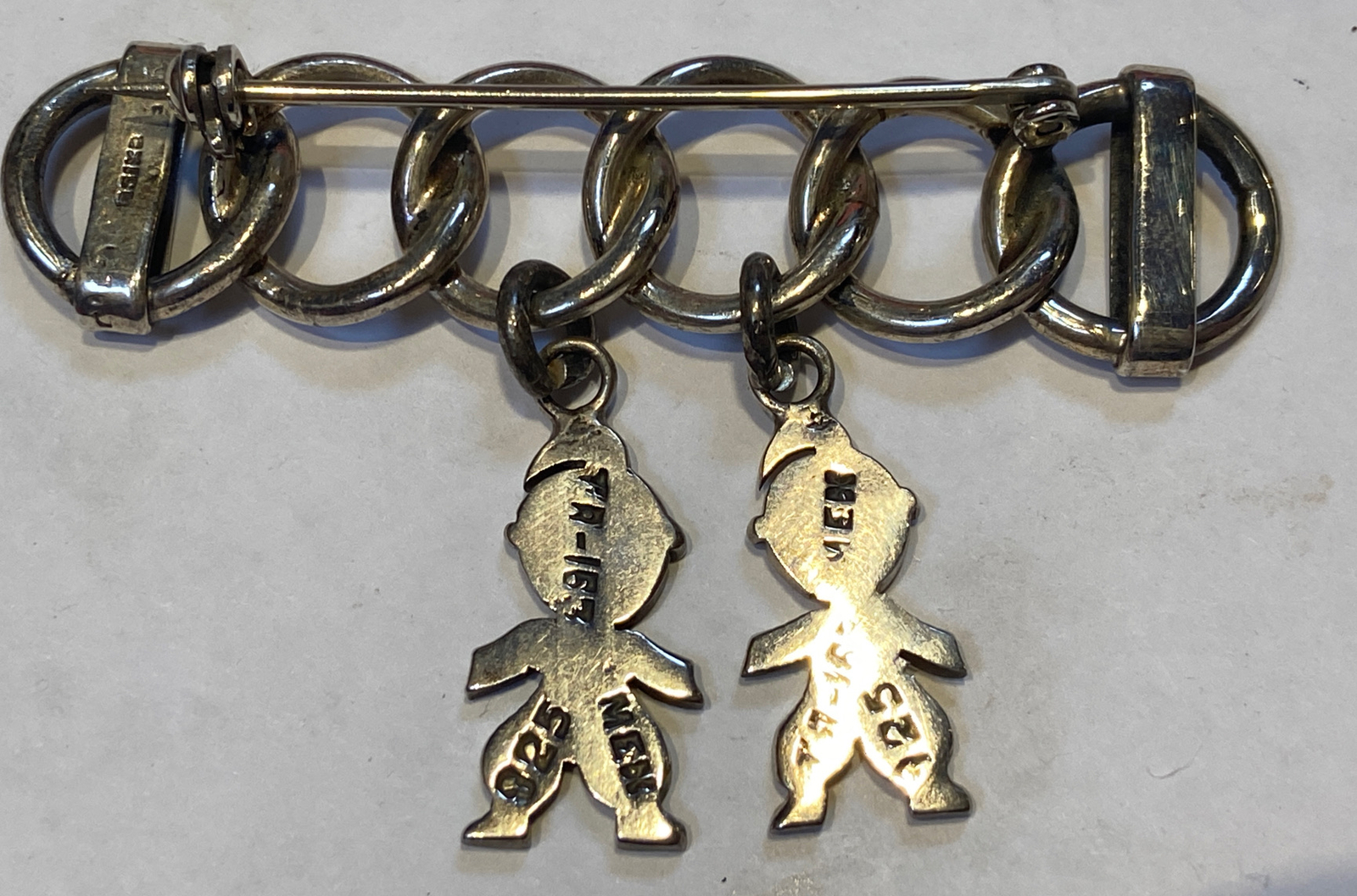 Adorable Solid Sterling Silver Pin With Interconn… - image 4