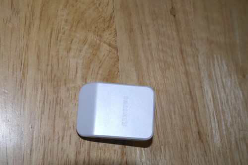 Samsung SEF-8A (SEF8A) Flash For NX Series White NX3000 NX210 NX200 NX1000 300m - Picture 2 of 5