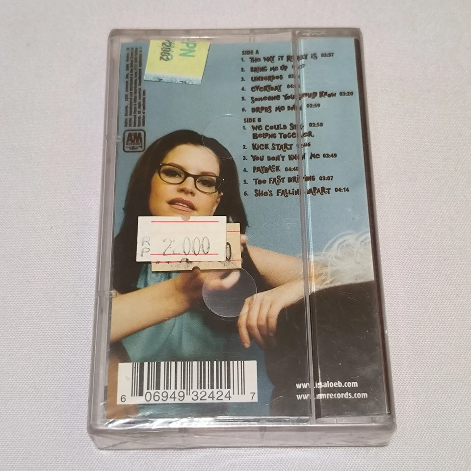 Lisa Loeb - Cake and Pie 2002 - original indonesia tapes  BRAND NEW - Image 2 of 4