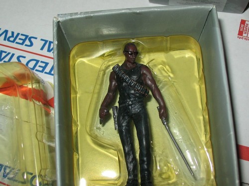 Eaglemoss Marvel lot of 6 w/box and magazine.~Punisher, Blade, Elektra, D.D. - Picture 7 of 10