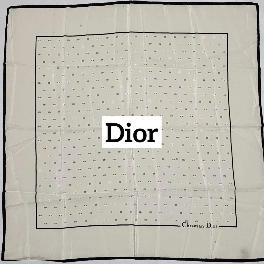 Authentique foulard Christian Dior blanc noir motif logo CD soie 67 x 67 cm femme