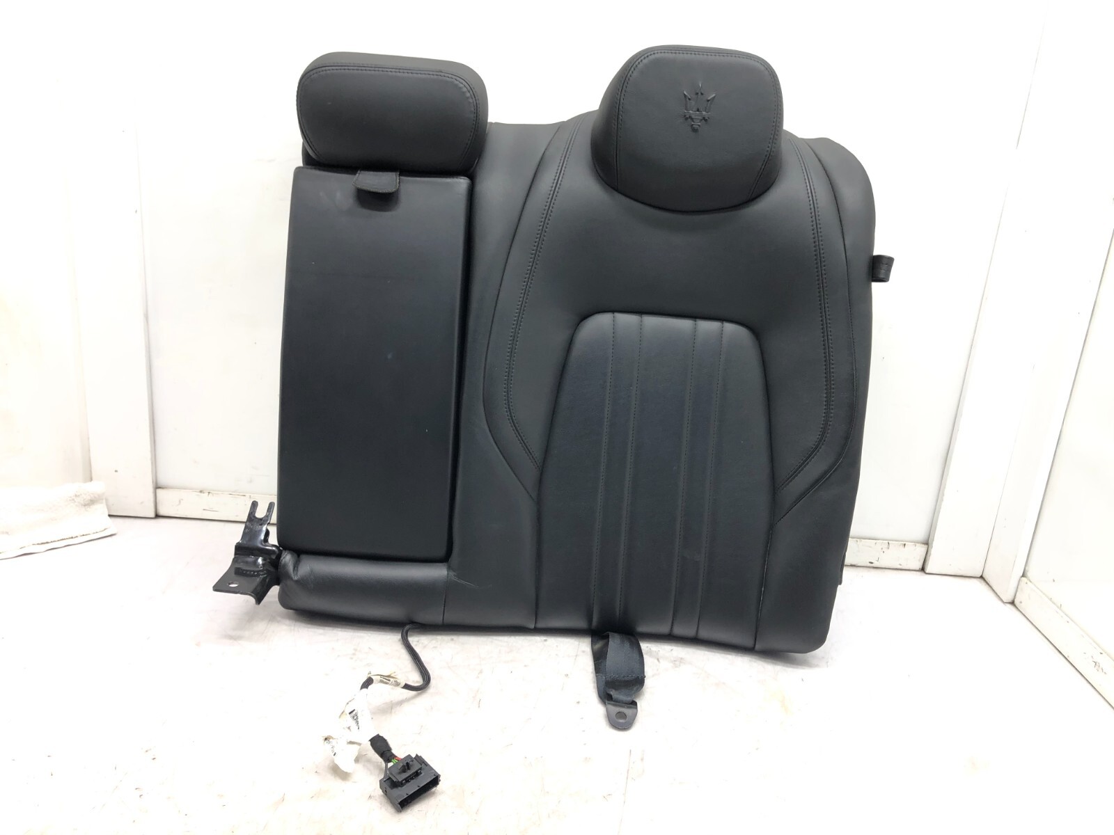 2014-2019 MASERATI GHIBLI S LEFT DRIVER REAR SEAT BACKREST CUSHION OEM #NOTE.